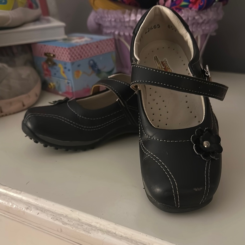 Black Dress Shoes with Rounded Toe and Strap